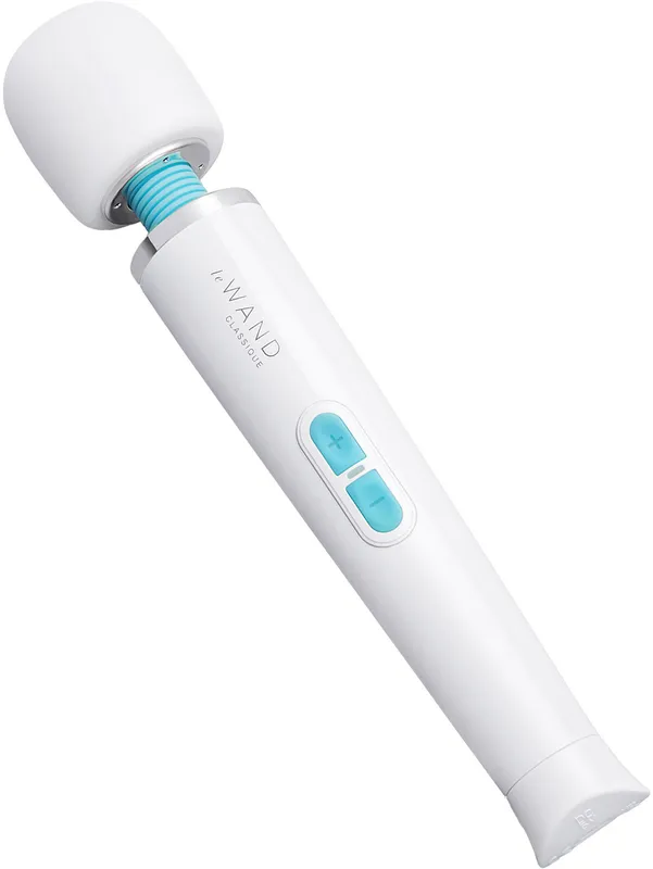 Le Wand: Classique Cordless Petite, Rechargeable Vibrating Massager