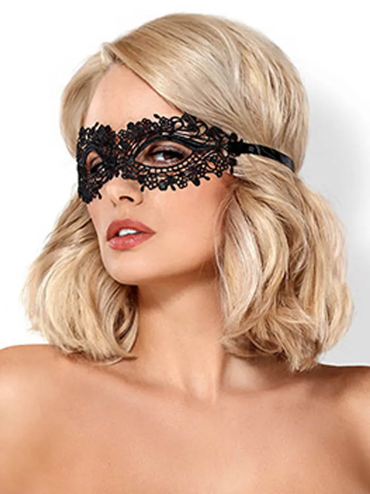 Svart Mask Av Gipyrspets