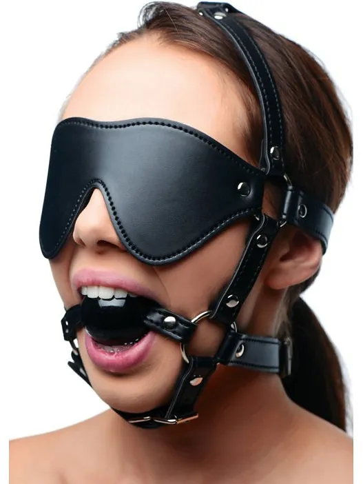 Strict Blindfold Harness & Ball Gag Gagball med harness