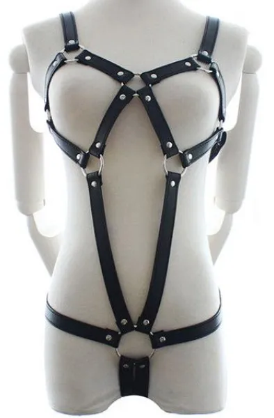 Toyz4Lovers: Fetish Art, Leather Body Penitence Mood